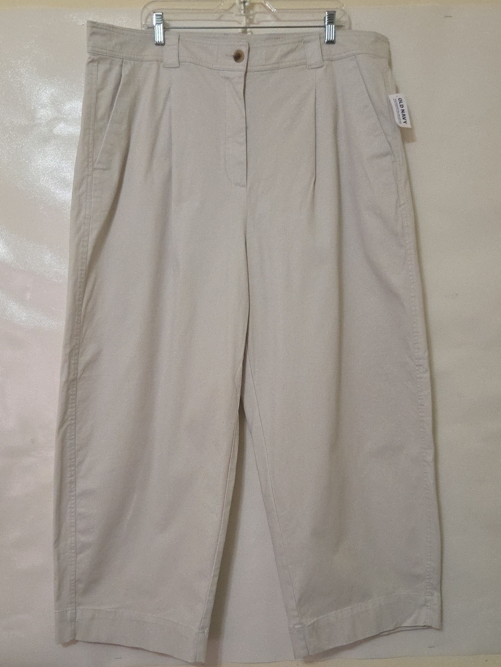 Old Navy Women's Cream Extra-High-Waist Wide Leg Pants - Size 20 New